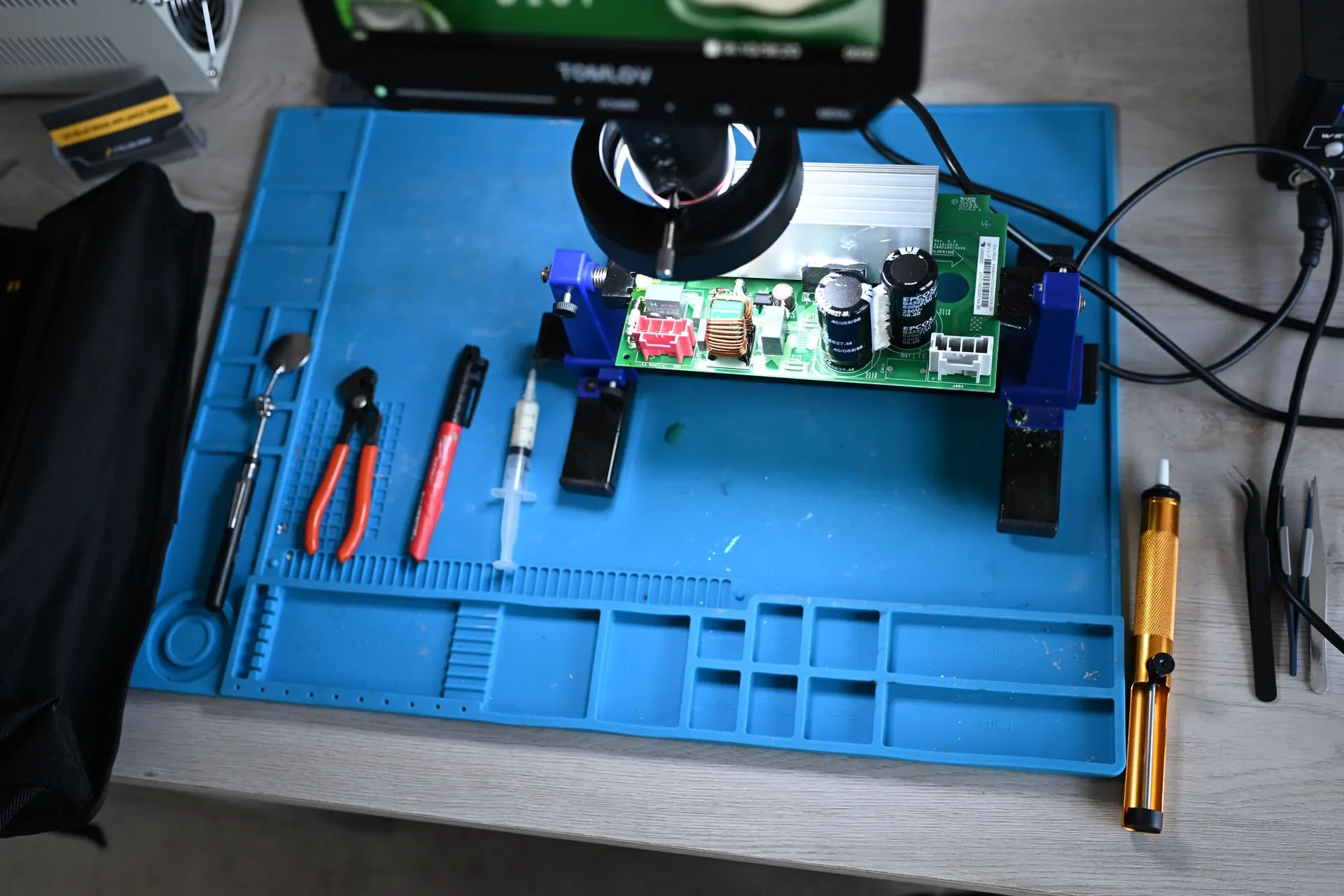 HVAC compressor refrigerant recharge in Frederick County, VA